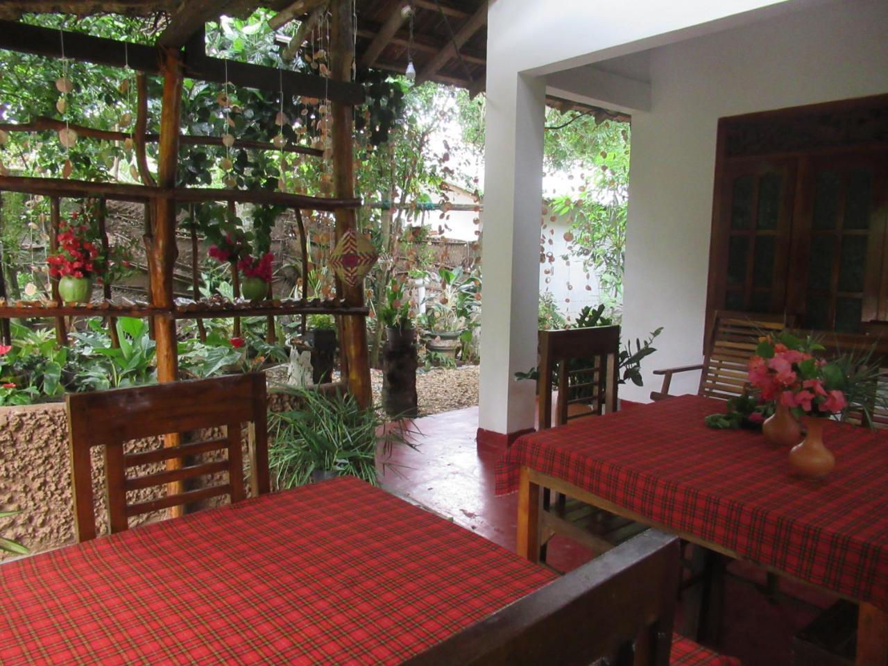 Timasha Home Stay Tangalle Exterior foto